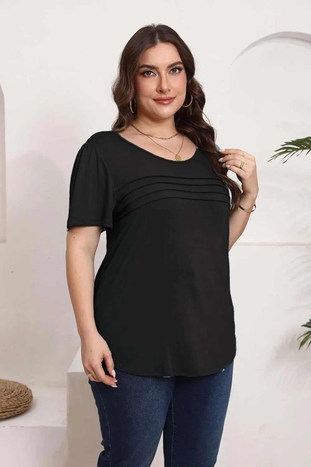 HBEYYTO Womens Plus Size Tops Short Sleeve Pleated T shirts Dressy Casual Scooped Neck Flowy Loose Floral Blouses 1X-5X