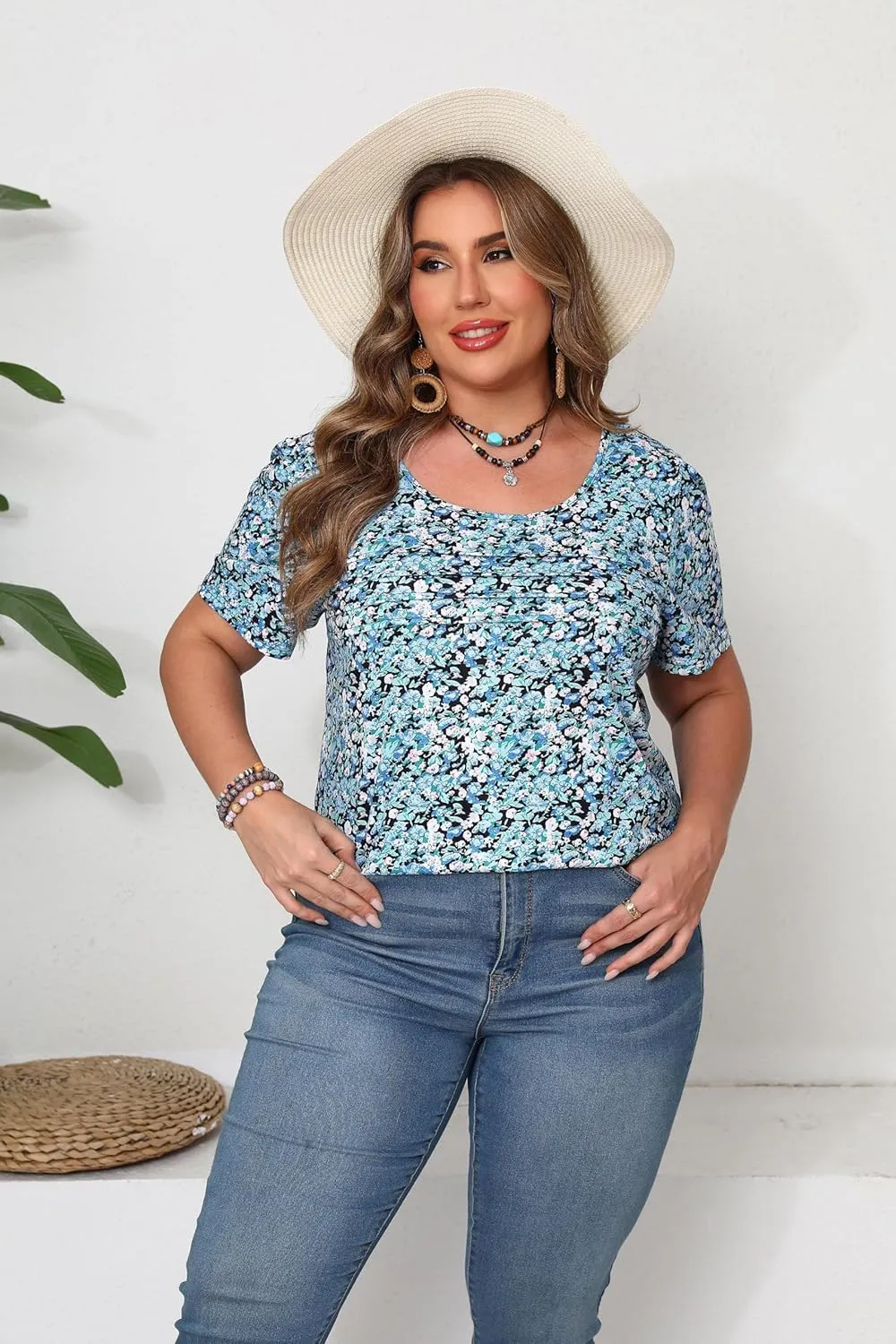 HBEYYTO Womens Plus Size Tops Short Sleeve Pleated T shirts Dressy Casual Scooped Neck Flowy Loose Floral Blouses 1X-5X