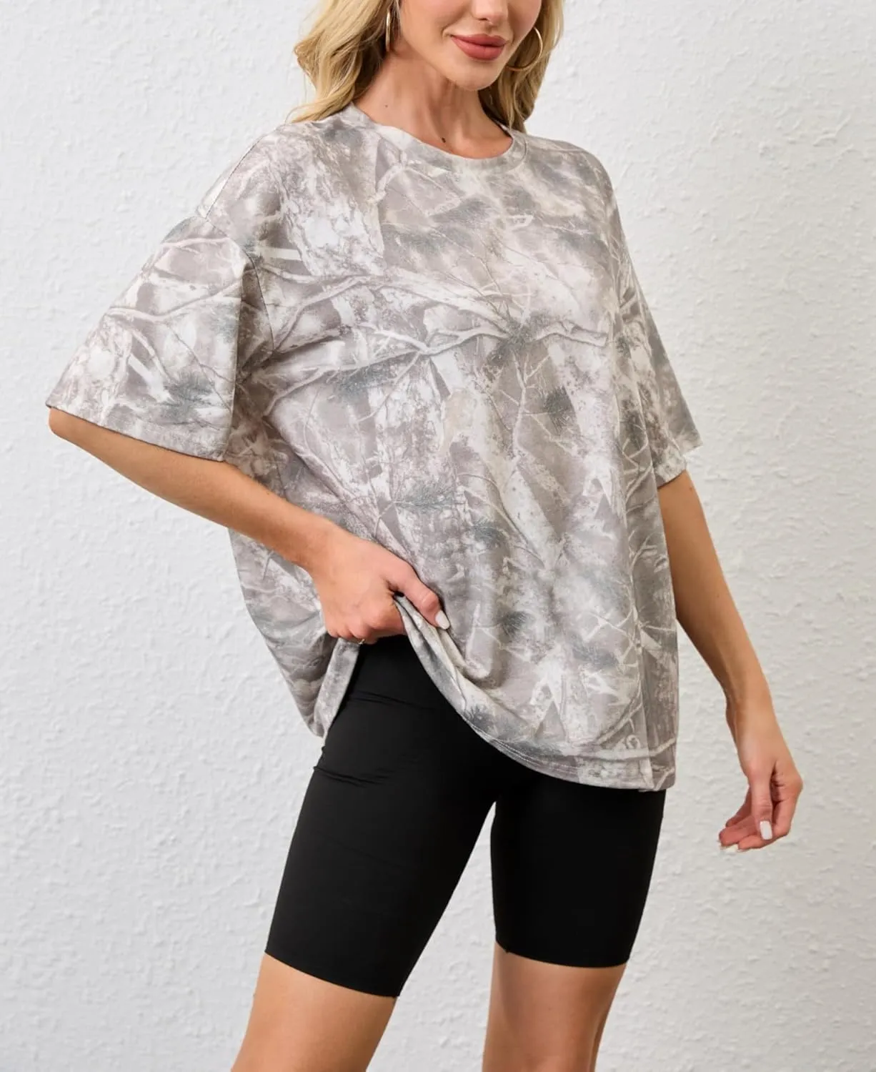 MISSACTIVER Women Camo T Shirts for Men Graphic Short Sleeve Oversized Tops Unisex Summer Maple Leaf Print Tshirts