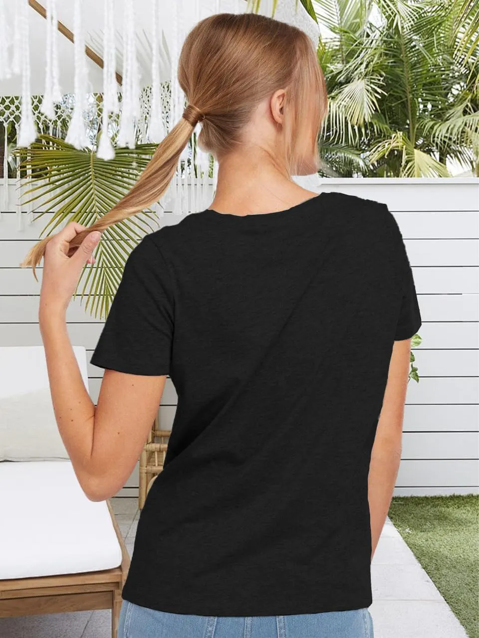 MZEAZRK Women Mystic Moon and Sun Flower Shirt Boho Wildflower Celestial Moon Graphic T Shirts Short Sleeve Tops
