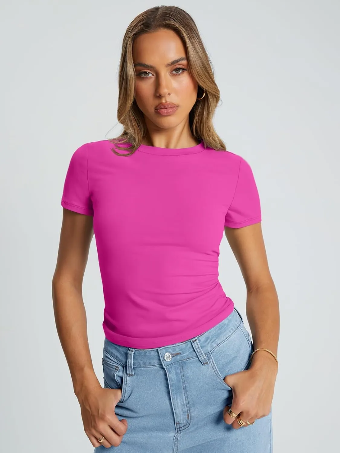 Trendy Queen Womens Basic T Shirts Summer Tops 2025 Crop Short Sleeve Slim Fit Tee Cute Gym Workout Clothes