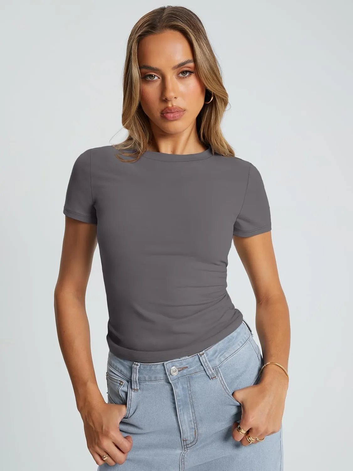 Trendy Queen Womens Basic T Shirts Summer Tops 2025 Crop Short Sleeve Slim Fit Tee Cute Gym Workout Clothes